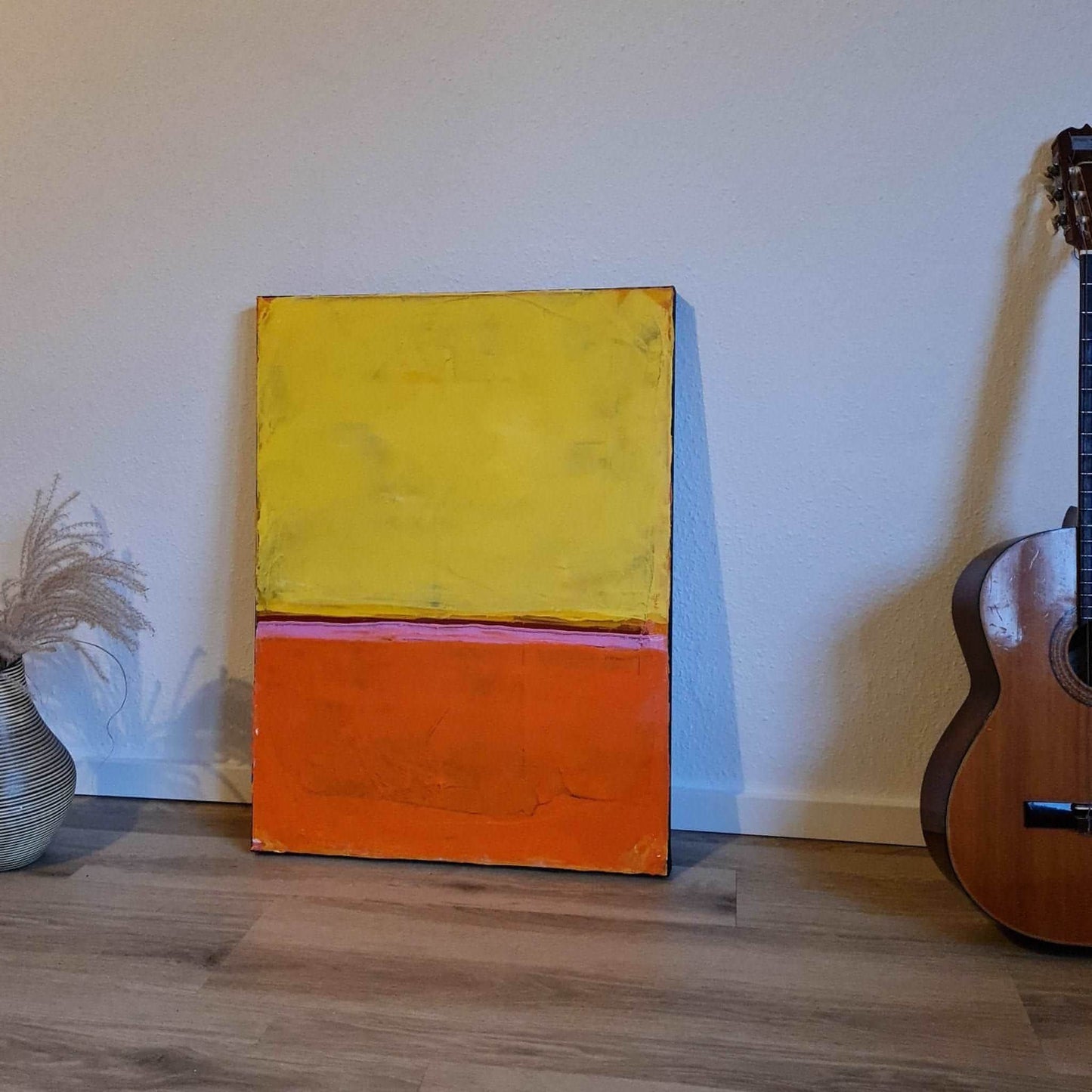 Feuriges Leuchten: Acrylgemälde in warmen Orange- und Gelbtönen mit besonderer Tiefe Abstrakte Bilder & moderne Auftragsmalerei, abstrakte große bilder online kaufen, Auftrags Malere