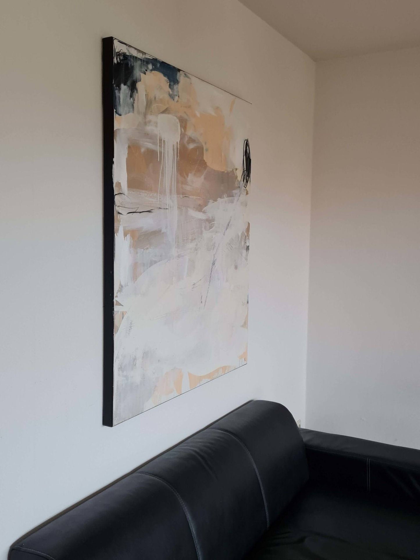 Abstrakte Landschaftsdarstellung in Brauntönen, Beige und Weiß - Raum für eigene Interpretationen Abstrakte Bilder & moderne Auftragsmalerei, abstrakte große bilder online kaufen, Auftrags Malere