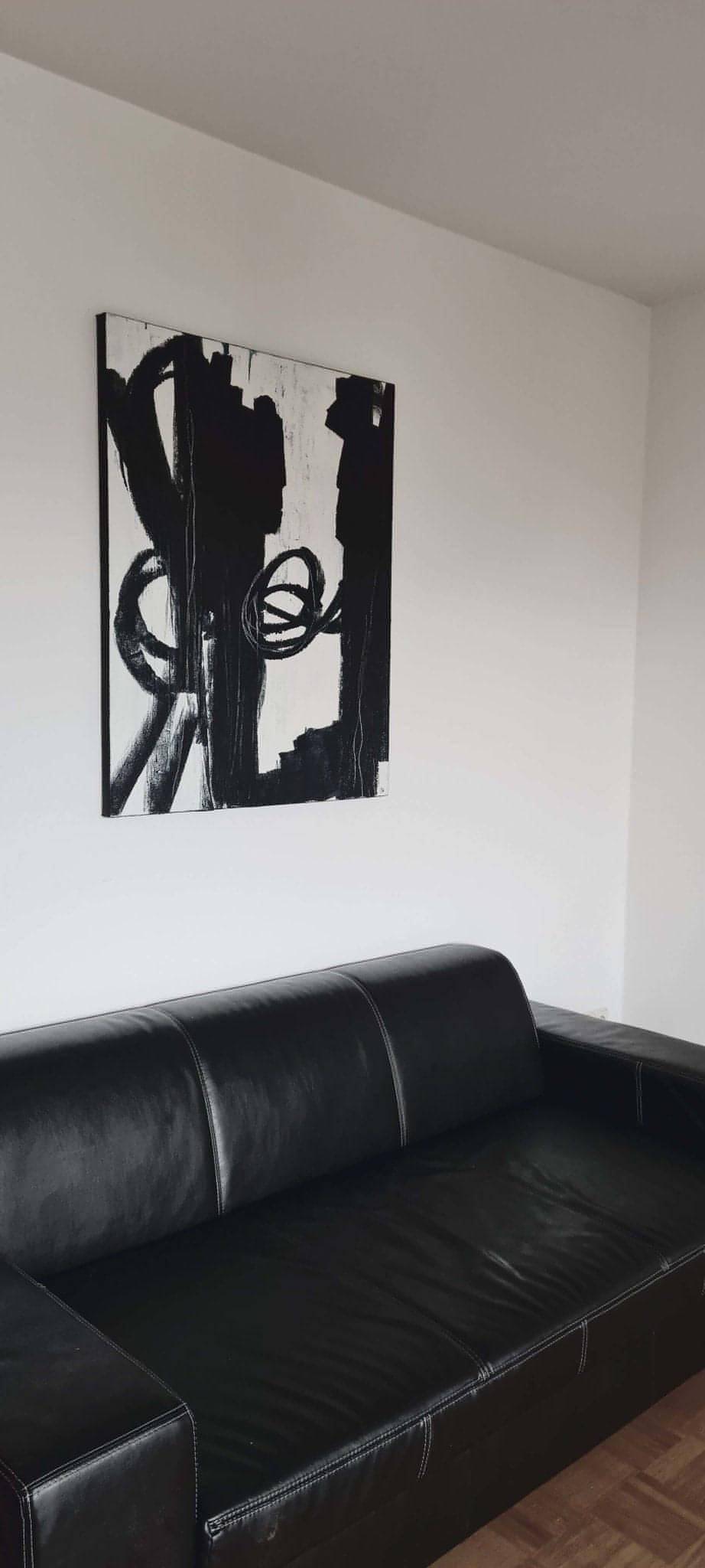 Kunst auf Augenhöhe: Schwarz-weißes Gemälde für ein stilvolles Wohnzimmer Abstrakte Bilder & moderne Auftragsmalerei, abstrakte große bilder online kaufen, Auftrags Malere