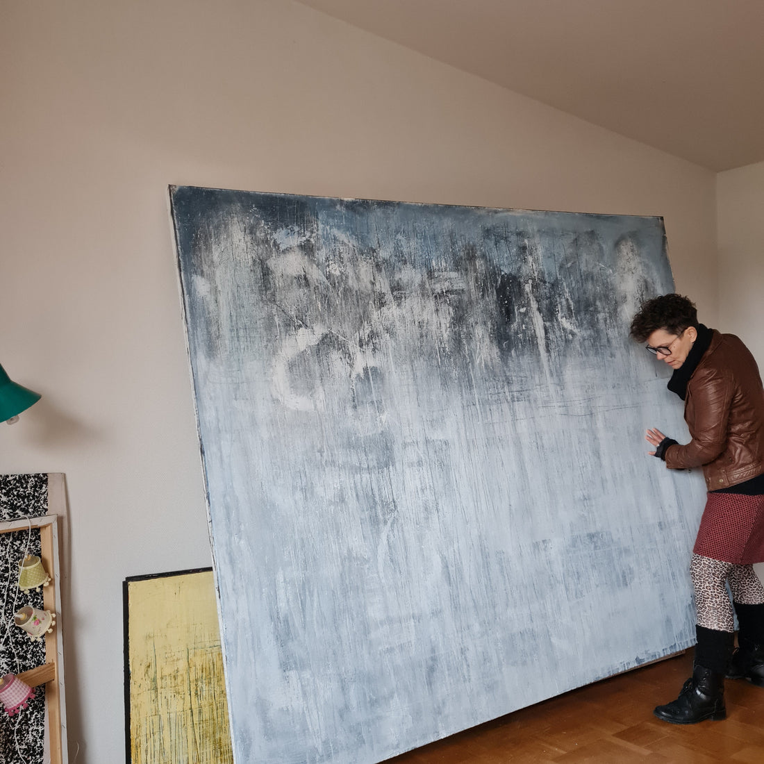 Abstraktes Bild blau groß