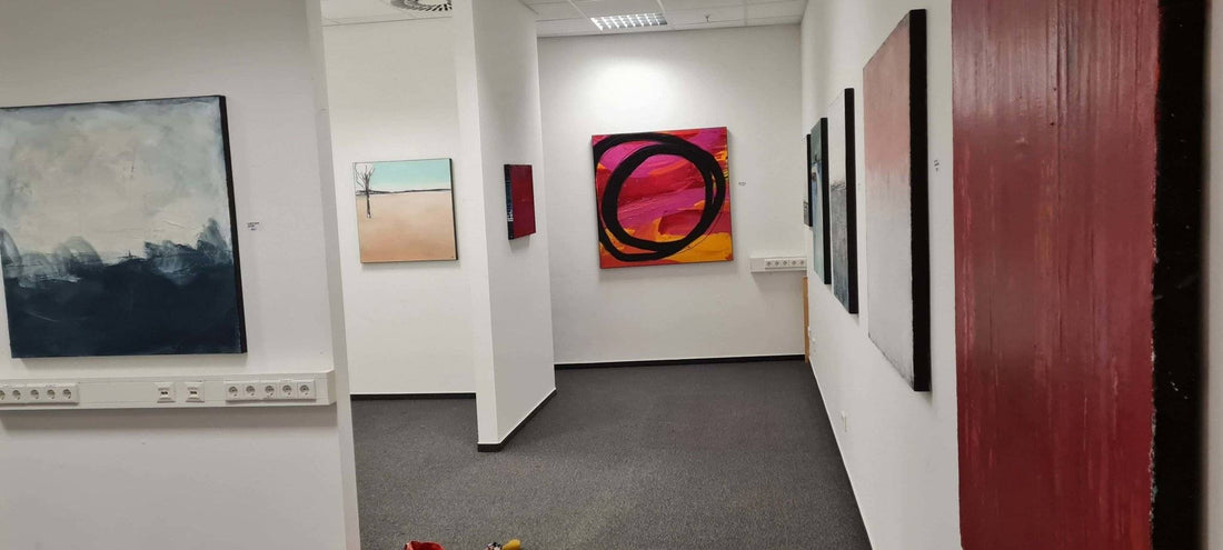 Meine Kunst neben Depot: Ausstellung in der Galerie Peine Abstrakte Bilder & moderne Auftragsmalerei