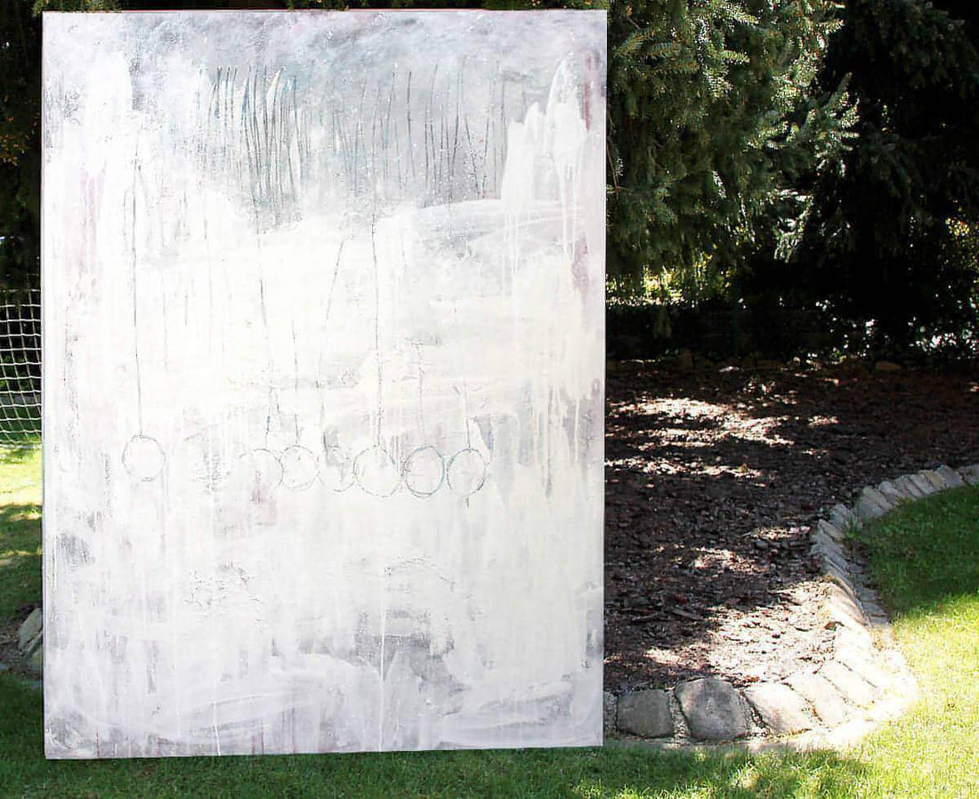 Stiller Spaziergang weißes großes Bild