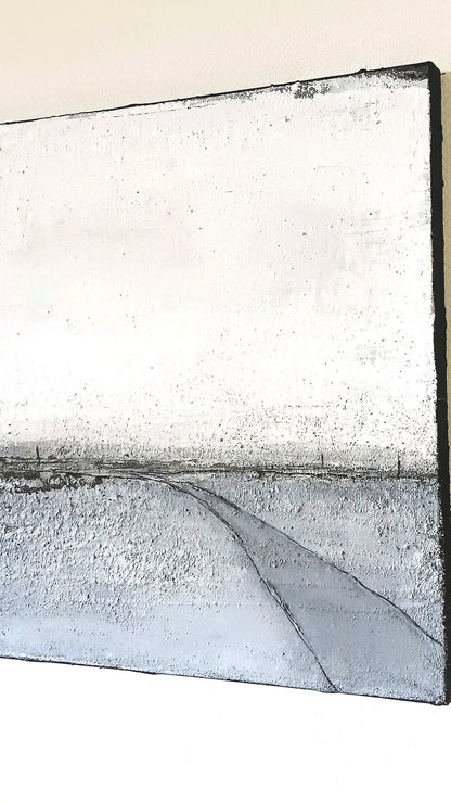 Abstraktes graue Gemälde in Betongrau mit Struktur und schwarzem Rand