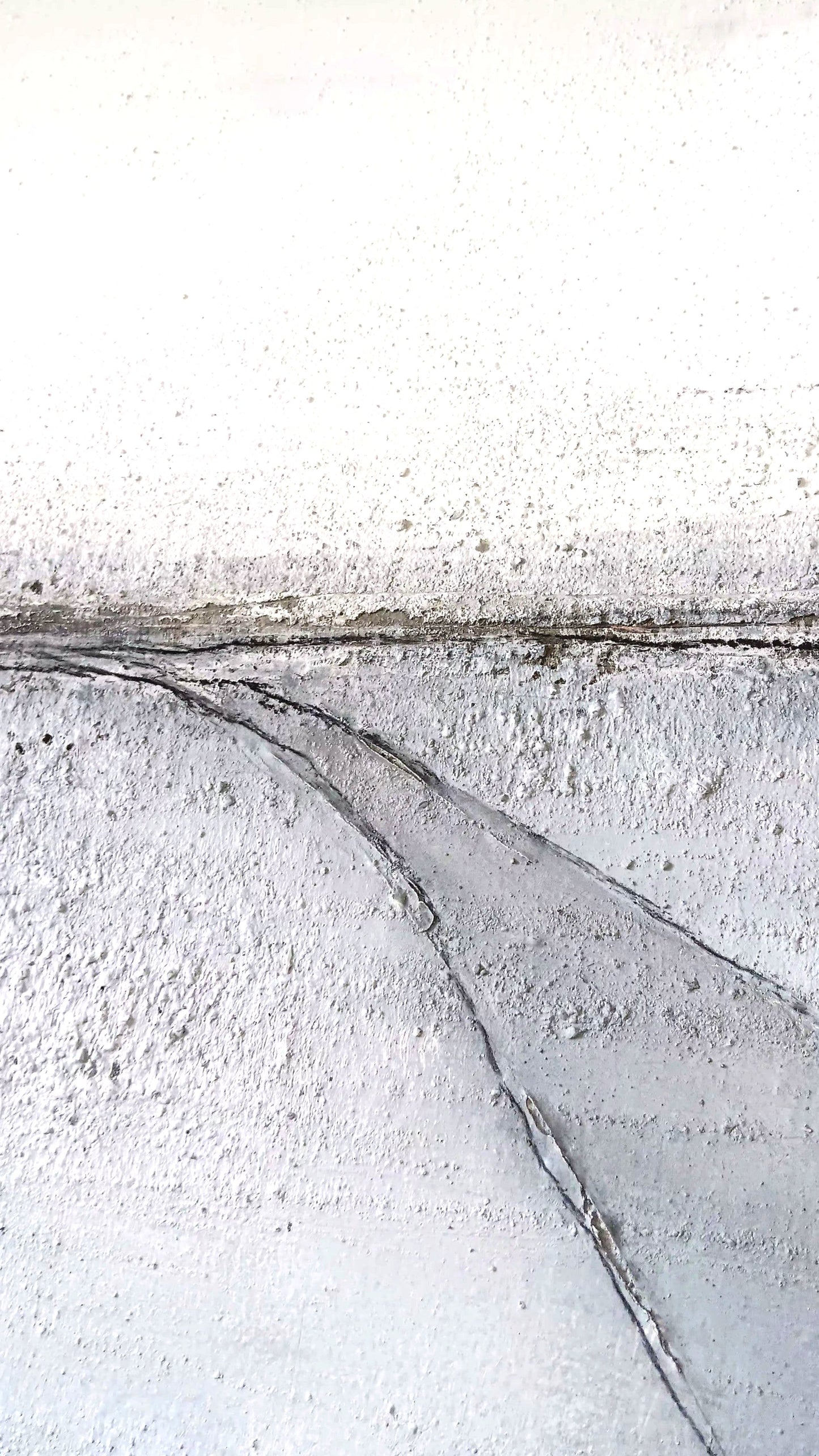 Abstraktes graue Gemälde in Betongrau - Die zeitlose Schönheit von Grau