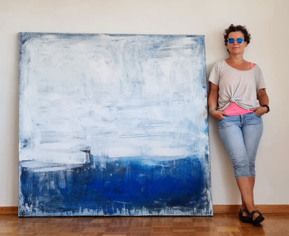 Eine abstrakte vorhandene Malerei in Blau Weiß - direkt versandfertig