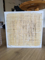 Personalisierte Auftragskunst und Gemälde: nachhaltige-symbiose-3-1-komposition-mit-papyrus-papier-4-x-pappwabenplatten-als-ensemble – Kategorie: Originalgemälde – Hersteller: