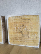 Personalisierte Auftragskunst und Gemälde: nachhaltige-symbiose-3-1-komposition-mit-papyrus-papier-4-x-pappwabenplatten-als-ensemble – Kategorie: Originalgemälde – Hersteller: