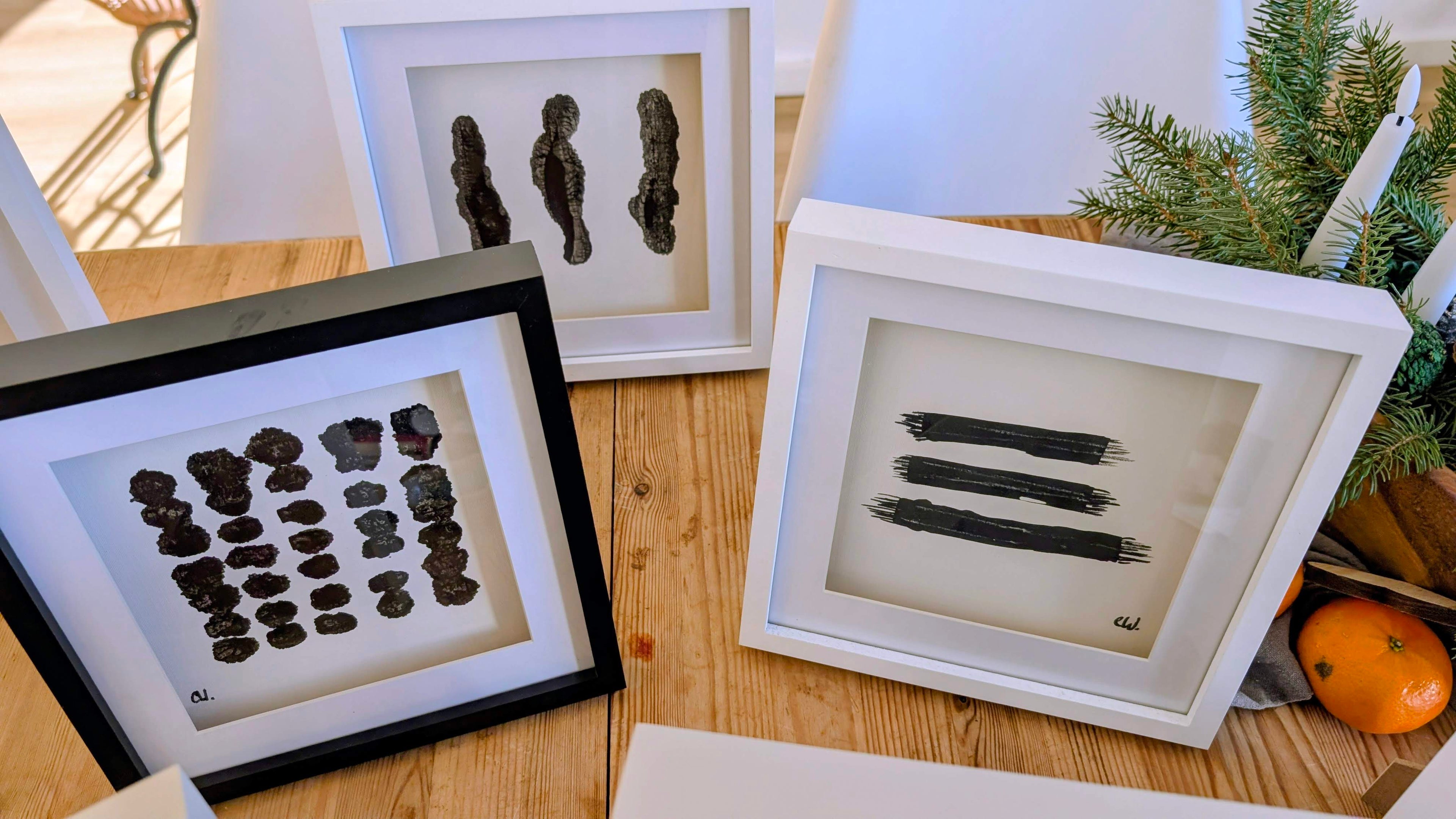 Schwarzweiß Zeichnung in freier Tusche-Technik (Rahmen als Geschenk)