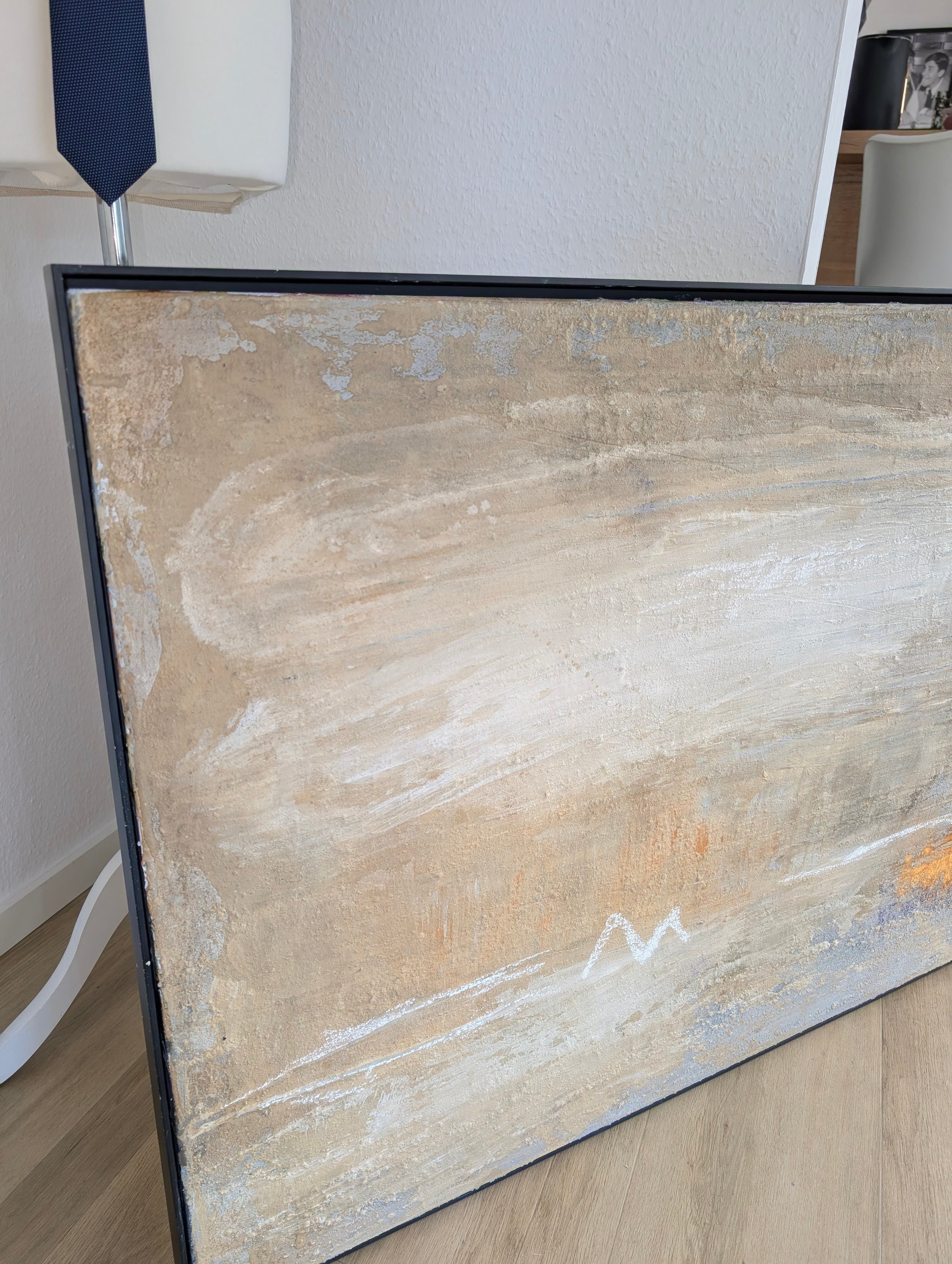 Bild in beige ✦ International ausgestelltes Unikat (Singulart-Kollektion)