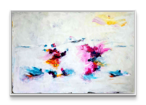 Liebestanz – modernes Leinwandbild, Detailansicht Motiv 1.0. Ein abstraktes Kunstwerk mit dominanter weißer Farbgebung, das schwungvolle Figuren zeigt, die sich um ein Lagerfeuer be