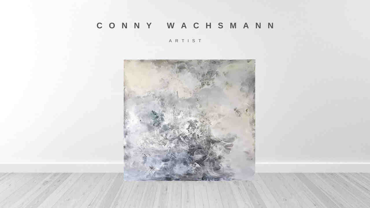 Das Bilderset „S/W Moderne“ von Conny Wachsmann, Künstlerin, zeigt abstrakte weiße, graue und grüne Wirbel im zeitgenössischen Stil vor einer minimalistischen weißen Wand. Darüber steht der Name der Künstlerin. Heller Holzboden sichtbar.