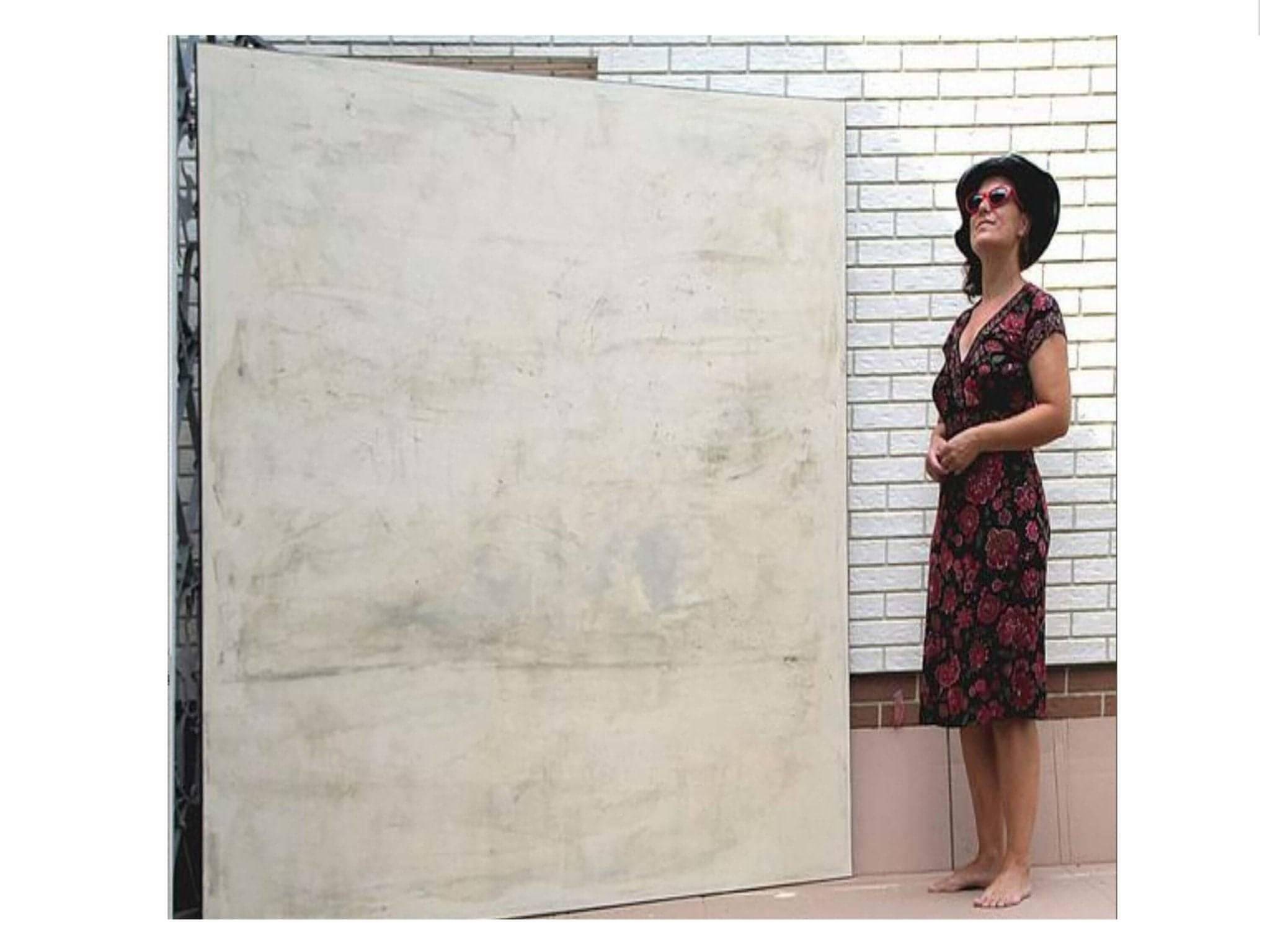 Meeresrauschen – modernes Leinwandbild, Detailansicht Motiv 1.0. Schlichte Silhouetten in Weiß und Beige
Im Gemälde „Meeresrauschen“ treffen Horizont und Stadt aufeinander und verschmel
