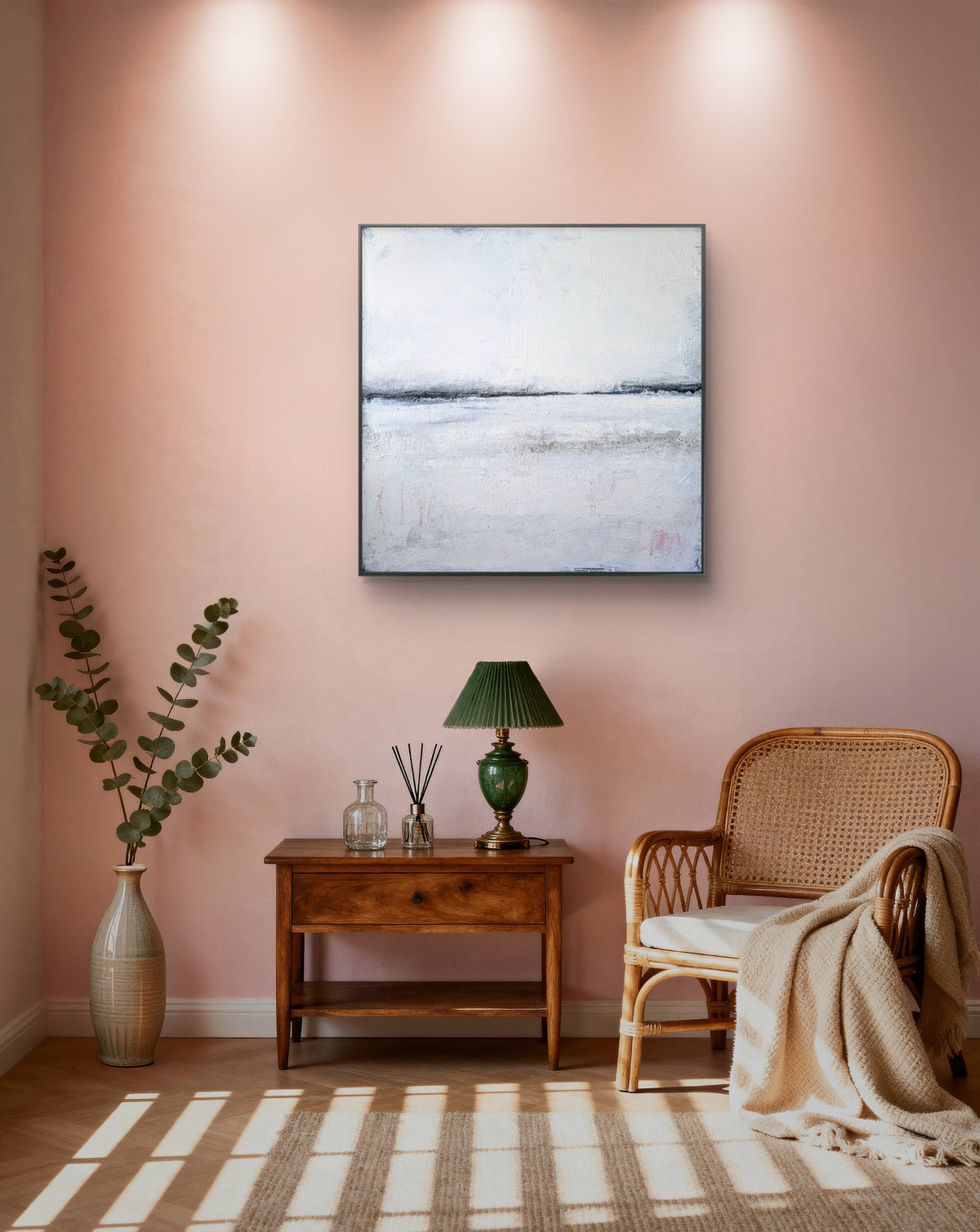 Abstraktes Gemälde – 100 x 100 cm Landgang weiß - Studienreihe – Zeitgenössische Kunst in Wohnraumansicht
