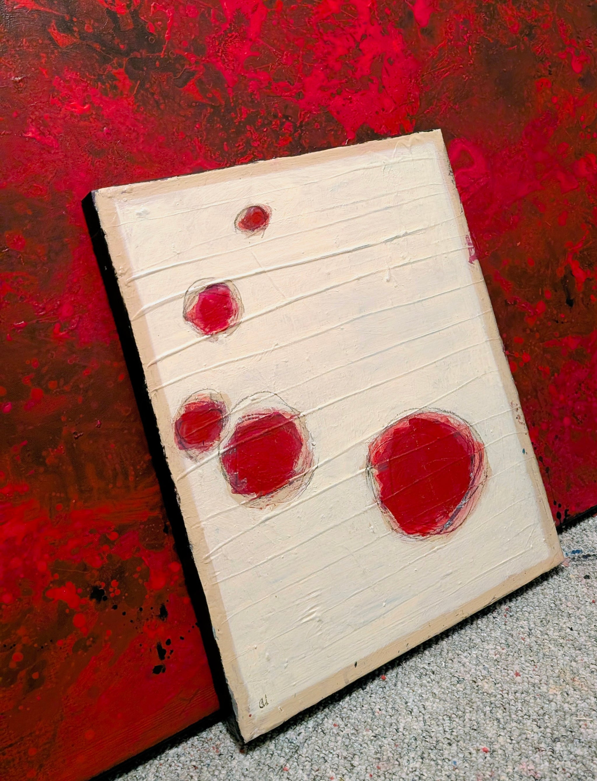 Detailaufnahme Nachhause kommen - beige rot – direkt lieferbares Acrylbild in nan, moderne Wandkunst für Interior Design
