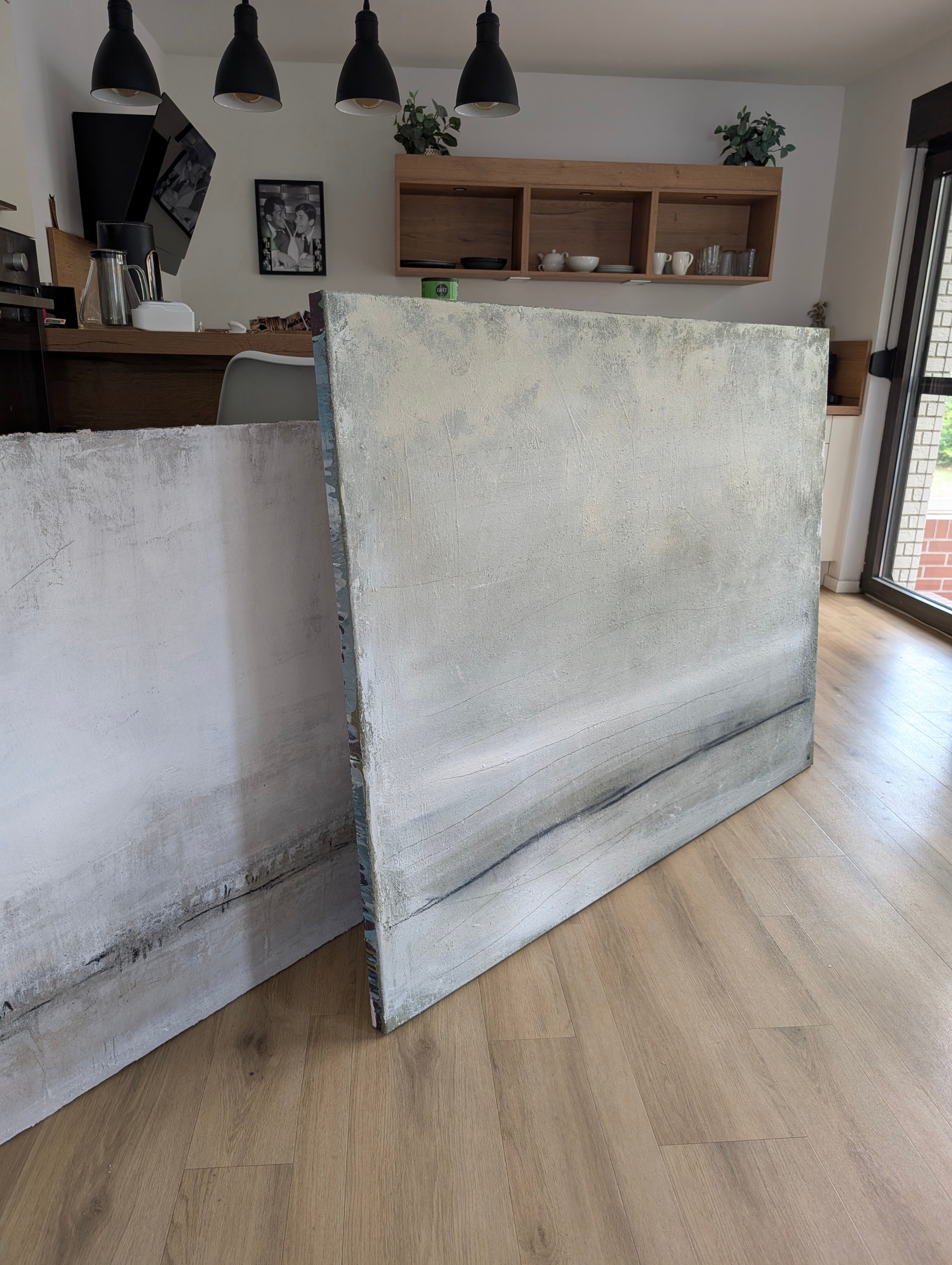 Naturfarbenes Strukturbild – Moderne Kunst für offene Wohnbereiche