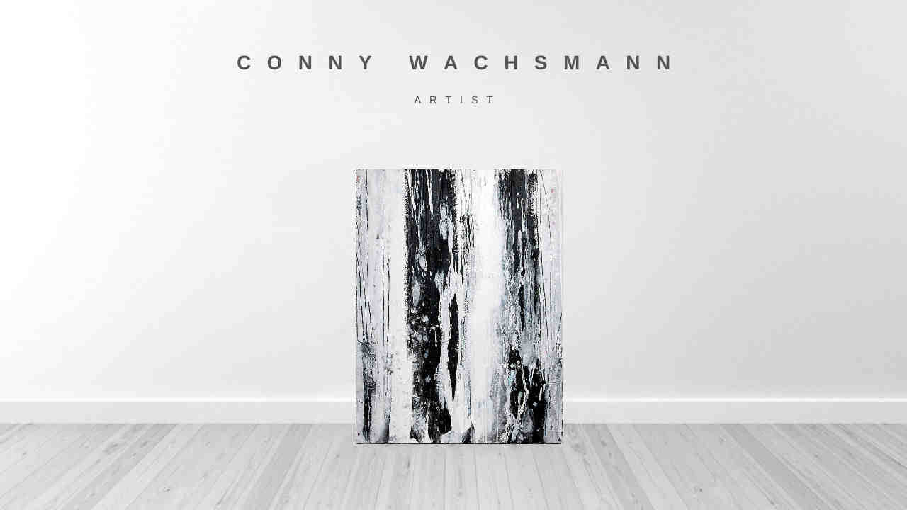 Das Bilderset „S/W Moderne“ von Conny Wachsmann, Künstlerin, hängt an einer weißen Wand über hellem Holzboden und betont mit abstrakter Malerei den zeitgenössischen Stil des Raumes.