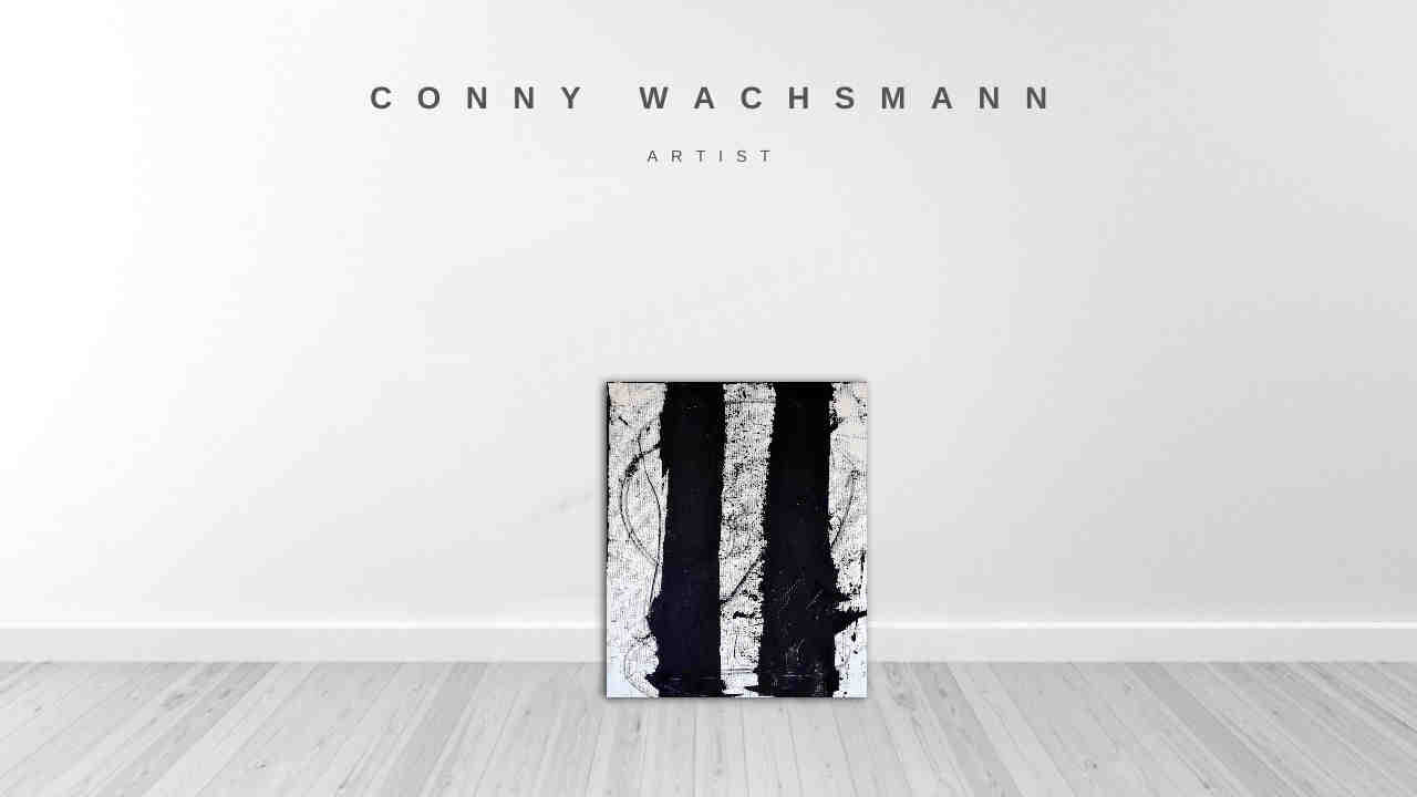 Das Bilderset „S/W Moderne“ der Künstlerin Conny Wachsmann zeigt ein gerahmtes abstraktes Schwarz-Weiß-Gemälde mit vertikalen Streifen, das an einer weißen Wand über einem hellen Holzboden lehnt – ideal für moderne Räume.